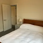 Very Large And Splendid Terrace House In London